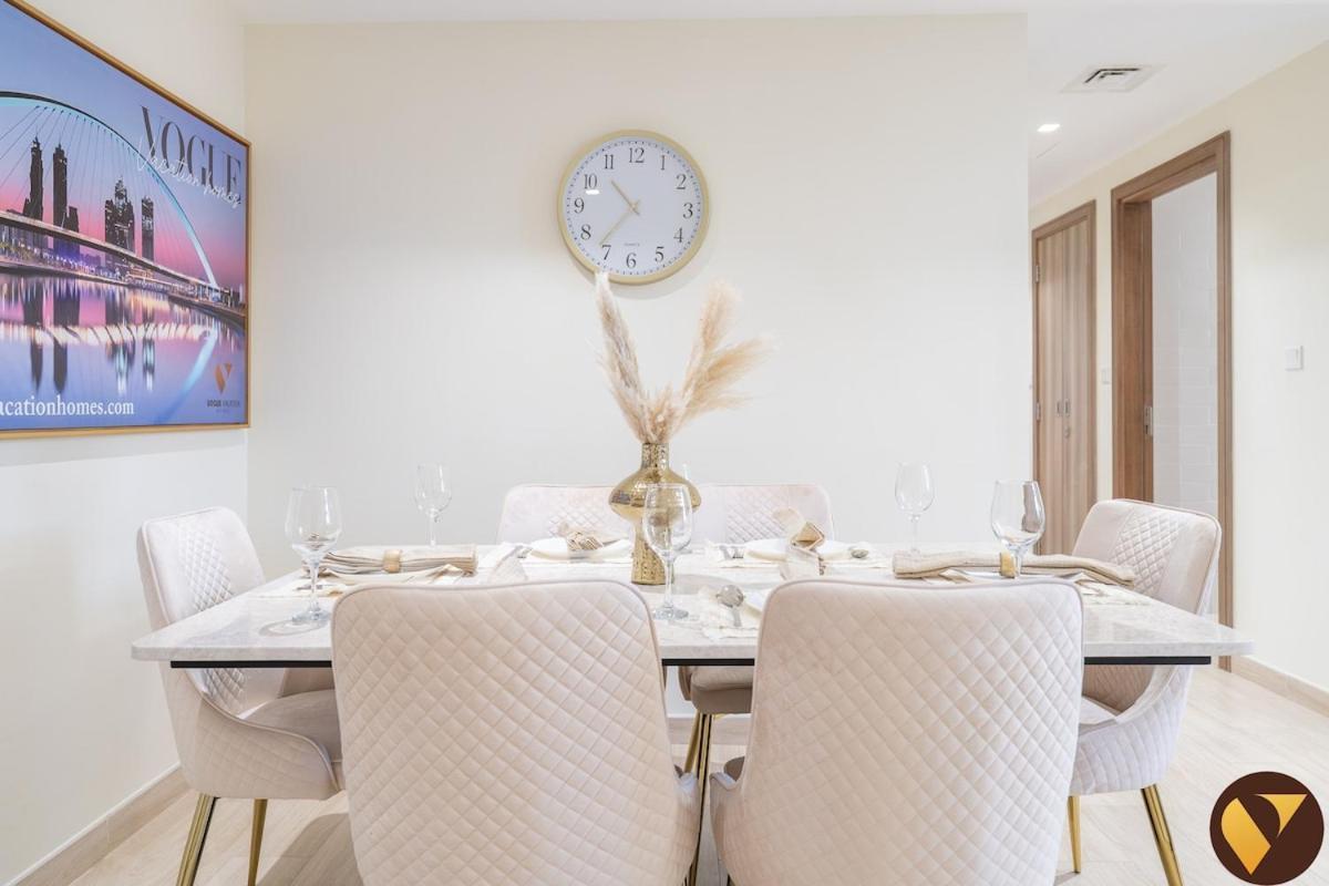 Vogue Brand-new, Canal View From The Bedroom And Huge Balcony, Business Bay Apartment Dubai