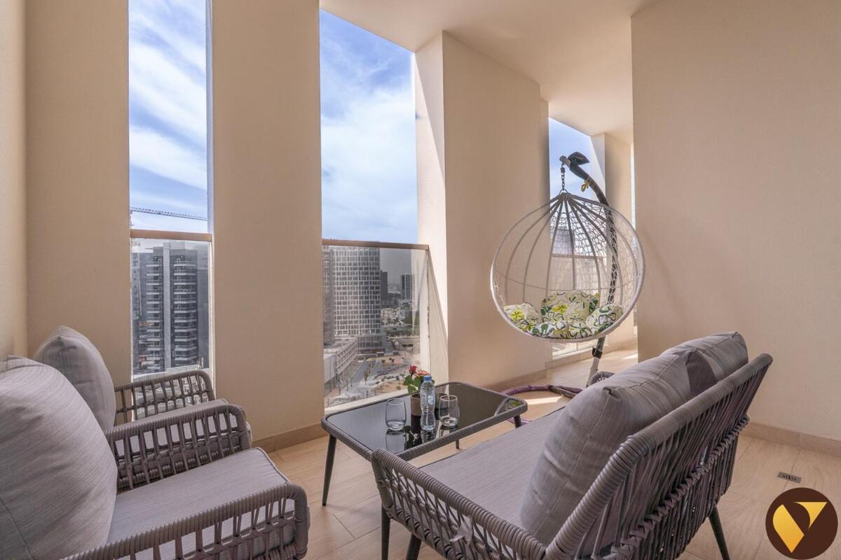 Apartment Vogue Brand-new, Canal View From The Bedroom And Huge Balcony, Business Bay *