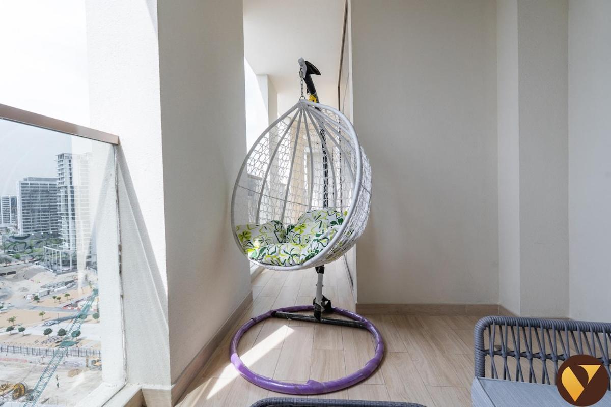 Vogue Brand-new, Canal View From The Bedroom And Huge Balcony, Business Bay Apartment