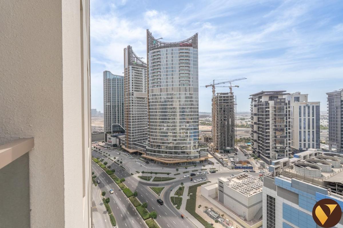 Vogue Brand-new, Canal View From The Bedroom And Huge Balcony, Business Bay Dubai